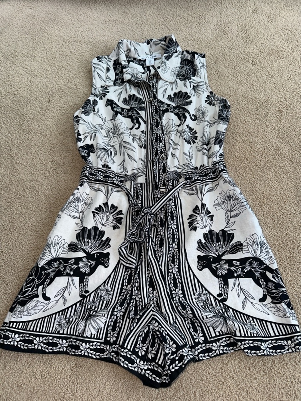 Belle Verne linen blend romper - Picture 3 of 10
